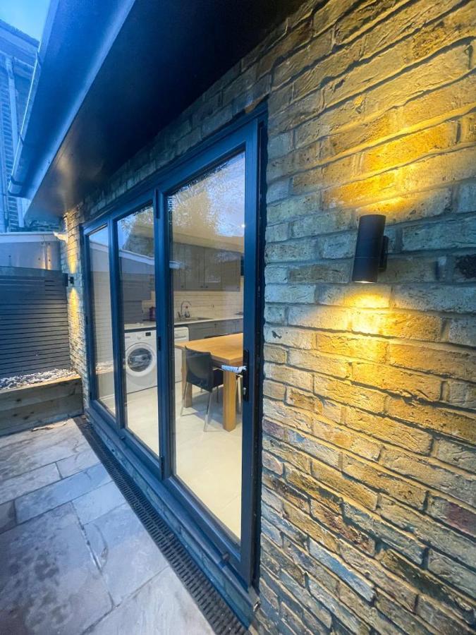 2A Seymour Road Villa Sutton  Exterior foto